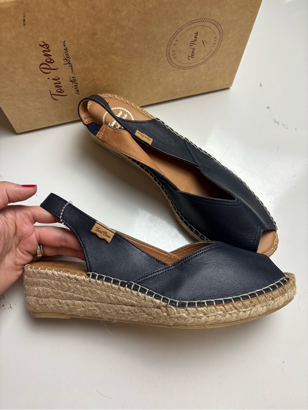 Toni Pons Bernia navy Wedge Espadrilles sz 10